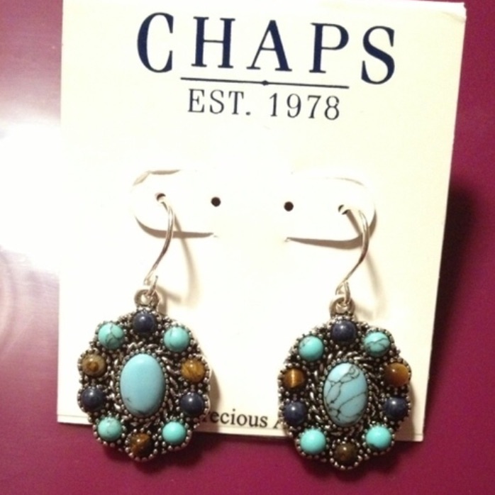Chaps Precious Stone Earrings 40$